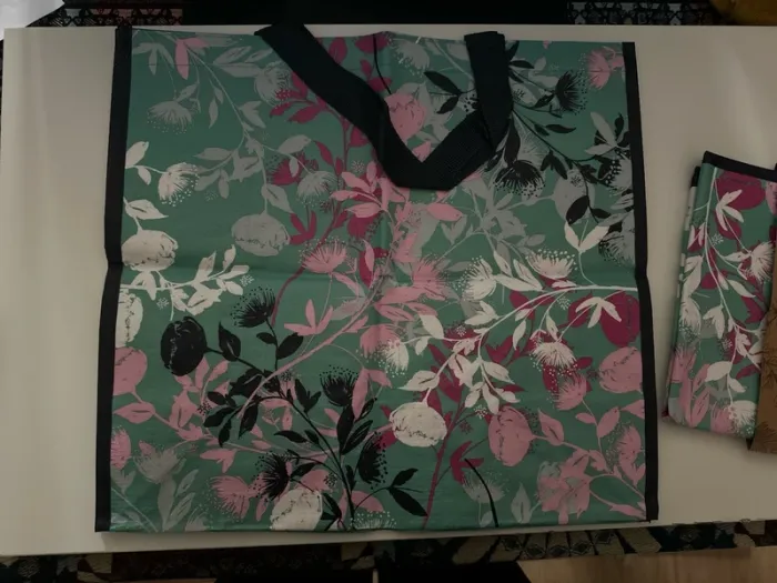 Lot de deux sacs à courses - photo numéro 2