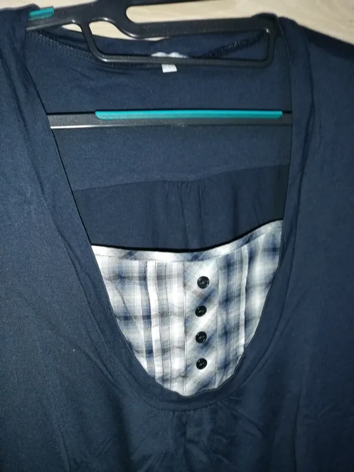 Blouse manches courtes bleue marine - photo numéro 2