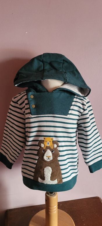 Pull à capuche 