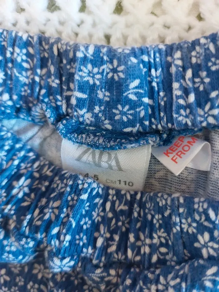 Jupe short 4-5 ans - photo numéro 2