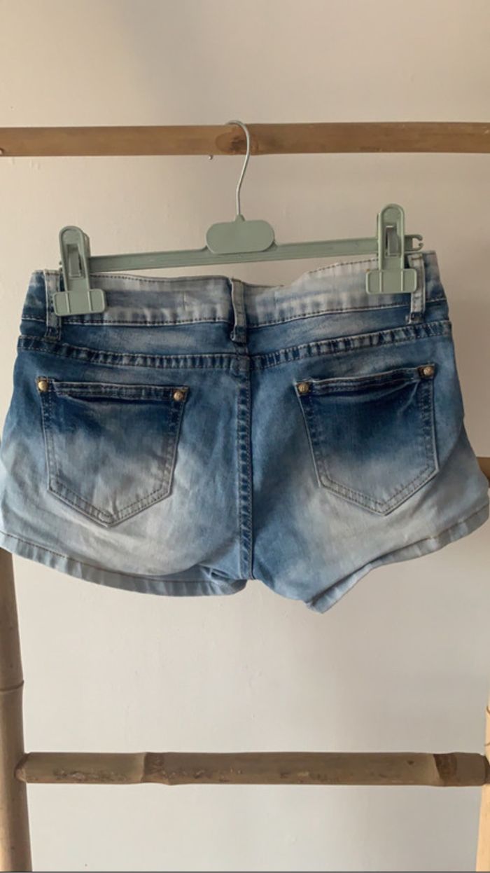 Short en jean neuf - photo numéro 2