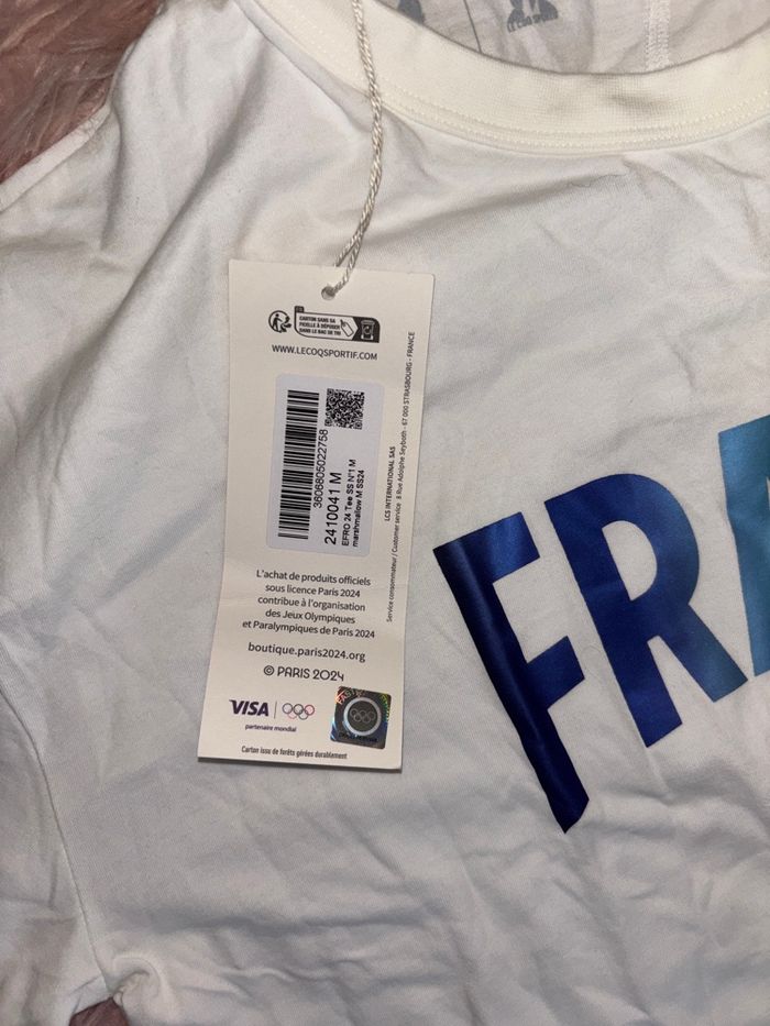T-shirt France JO 2024 - Taille M - Neuf avec étiquette. - photo numéro 4
