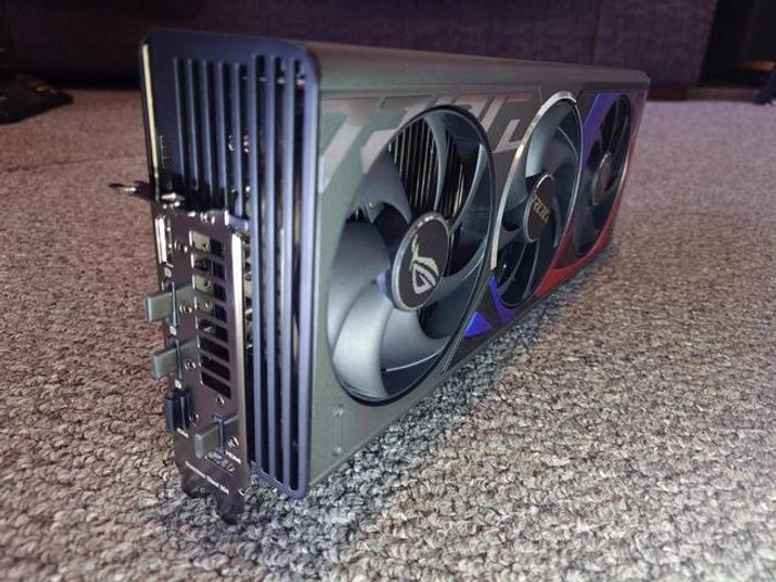 Carte_graphique_ASUS_ROG_Strix_GeForce_RTX_4090 - photo numéro 6