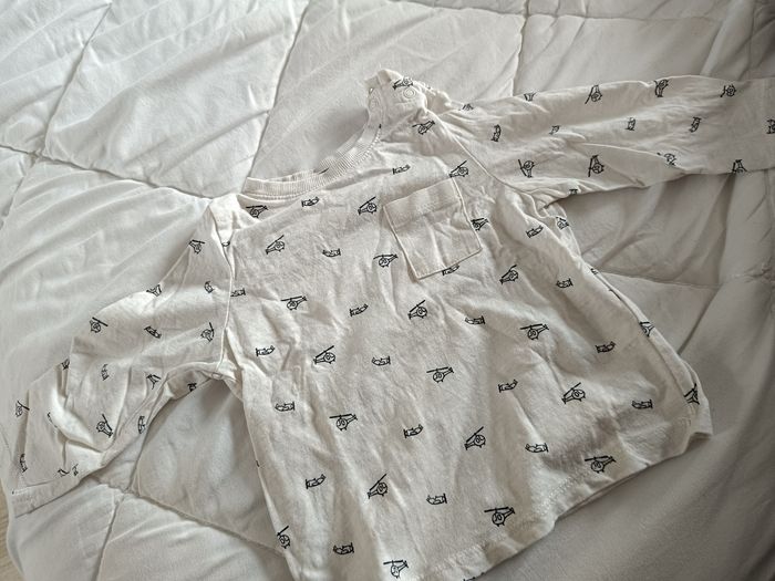 T short