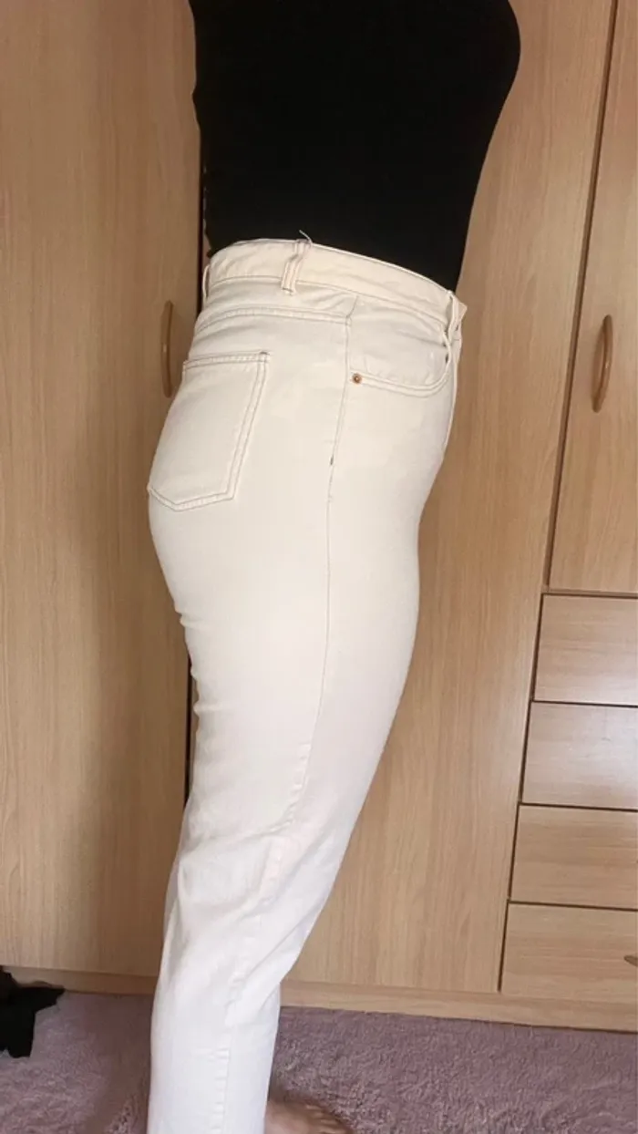 Pantalon beige - photo numéro 2
