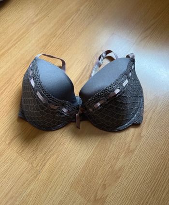 Soutien gorge passionata taille 90B gris et ruban rose