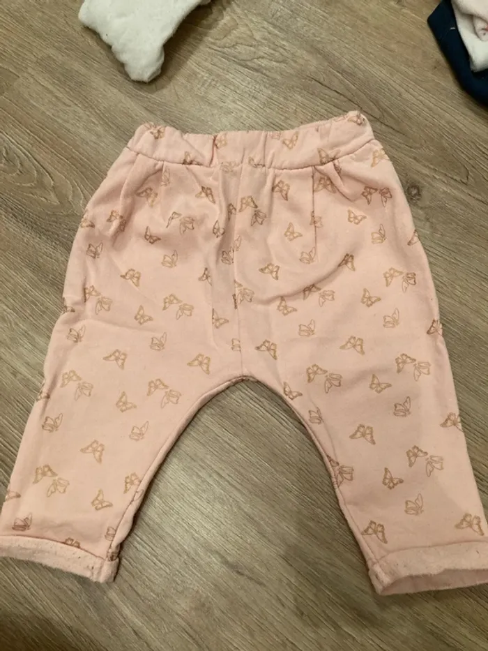 Pantalon rose 12 mois -74 cm