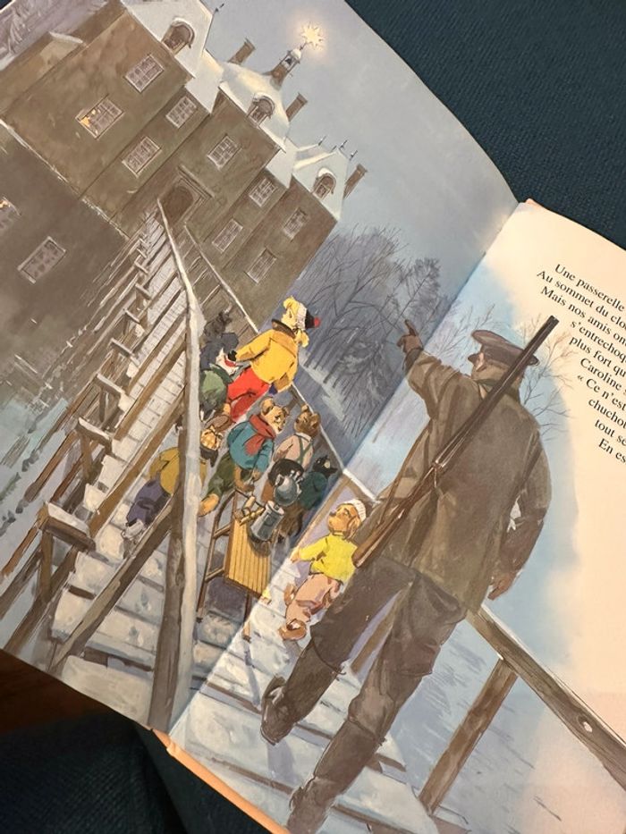 Album Hachette 3 histoires de Caroline livre Pierre Probst pôle nord sports d’hiver Noel - photo numéro 6