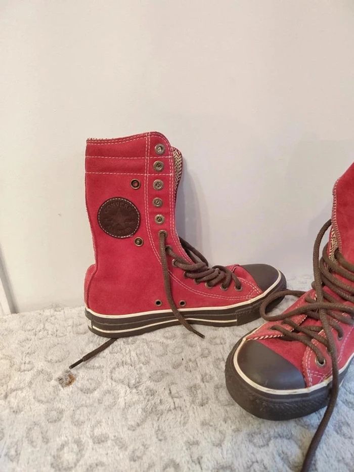 Converse Hautes Pointure 37 rouge et marron - photo numéro 2