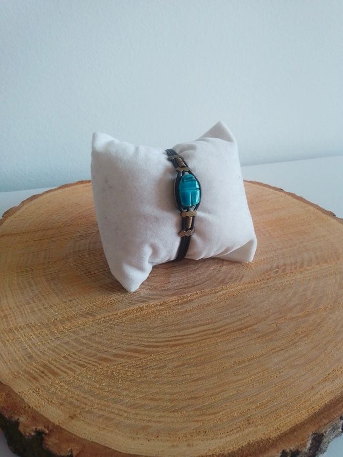 Bracelet scarabée bleu