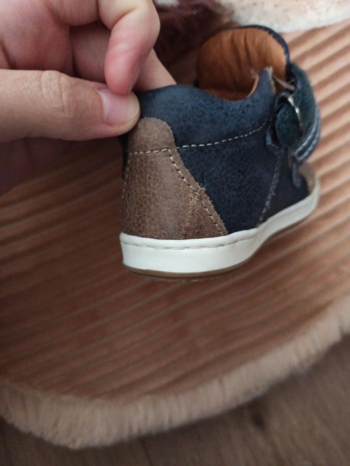 Chaussure garçon taille 18 - photo numéro 15