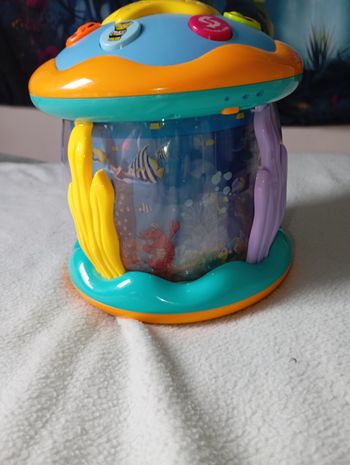 Jouet musical projecteur d'étoiles 