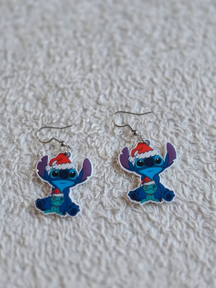 Boucles d'oreilles Stitch