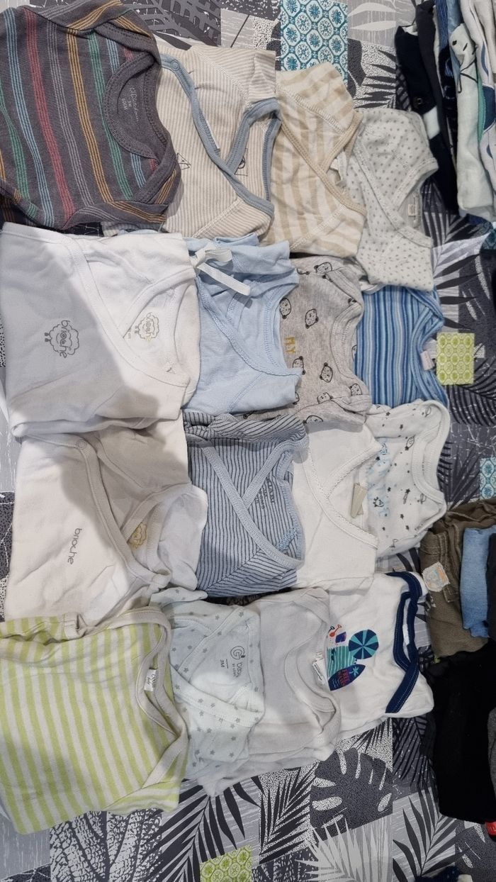 Lot 3 mois garçon (1) - photo numéro 9