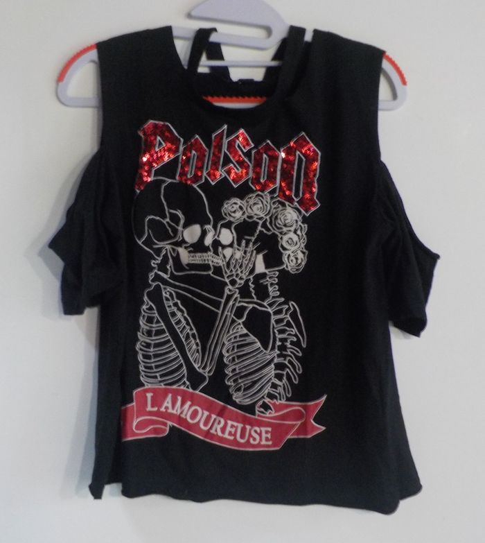 TEE-SHIRT NOIR AVEC DESSINS JENNYFER TAILLE S - photo numéro 2