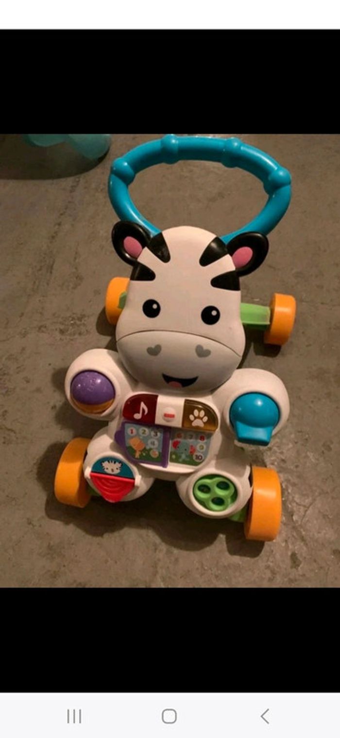 Trotteurs à pousser bébé