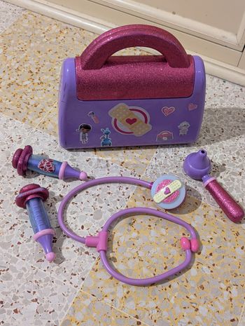 Trousse de soin dr la peluche Disney 