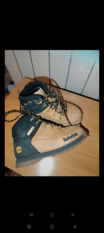 Sublimes bottines Timberland taille 27