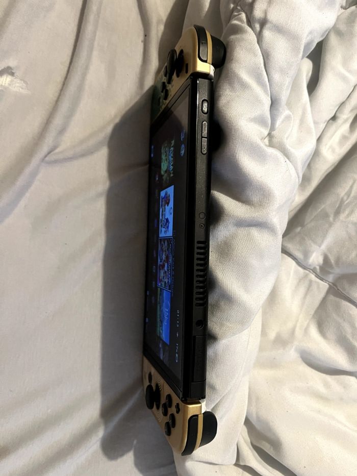 Nintendo switch oled - photo numéro 6