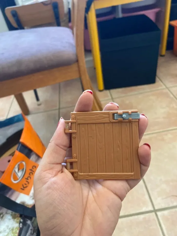 Porte Playmobil - photo numéro 2