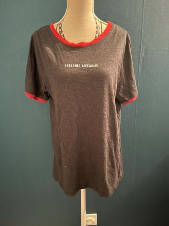 Très beau tee shirt à courte manche femme