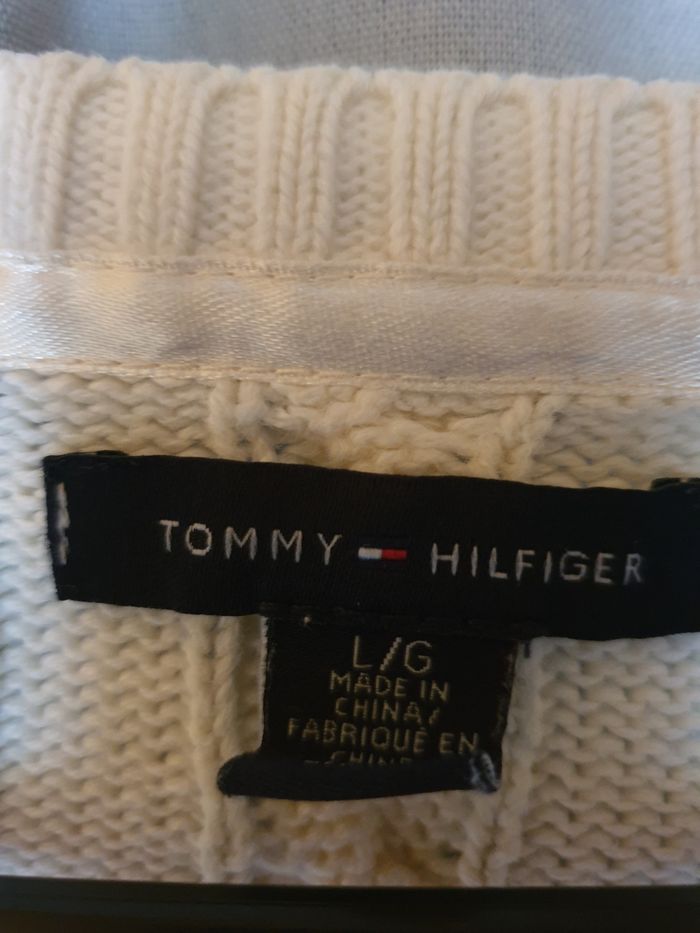 Pull torsadé col V Tommy Hilfiger L - photo numéro 3