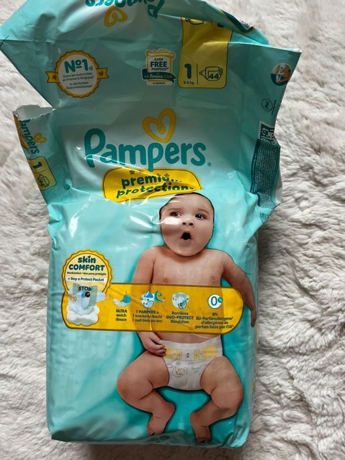 Couche Pampers taille 1