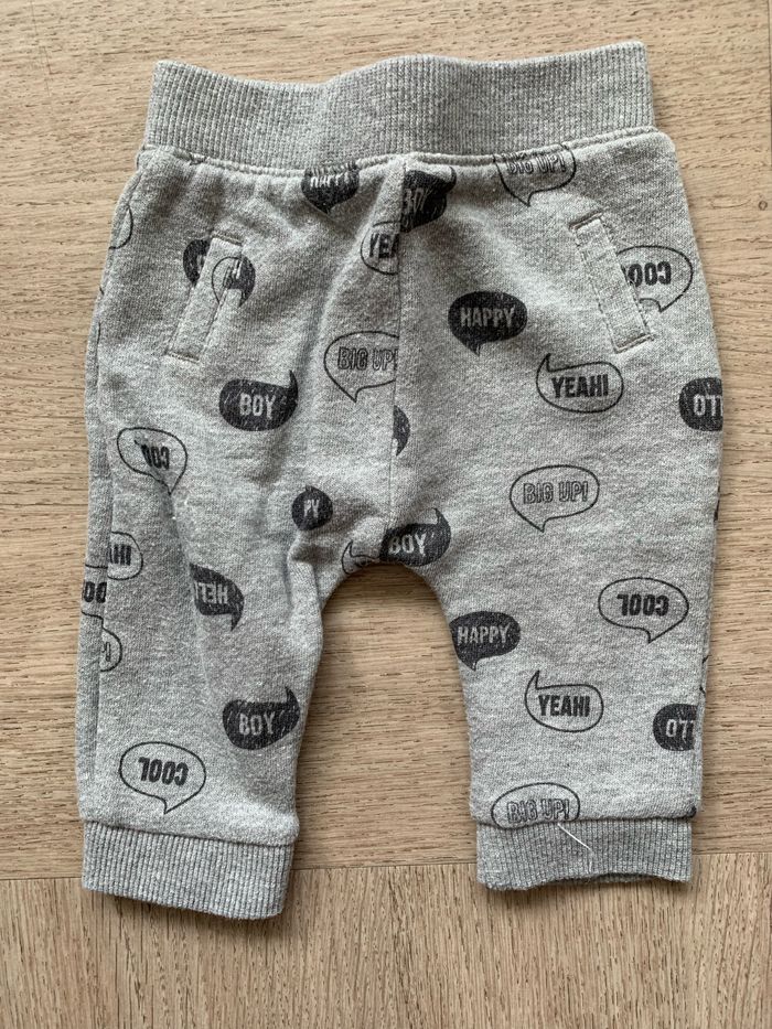 Jogging taille 3 mois Kiabi