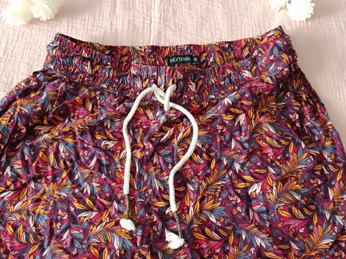 Short fleuri-Taille 36 🩷 - photo numéro 2
