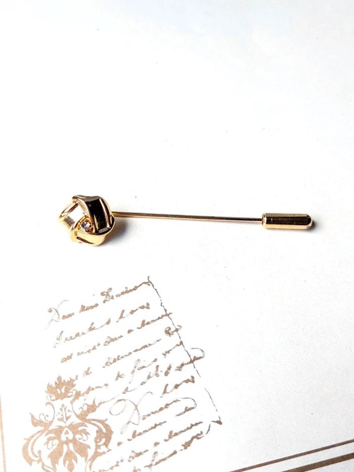 Magnifique broche vintage doré