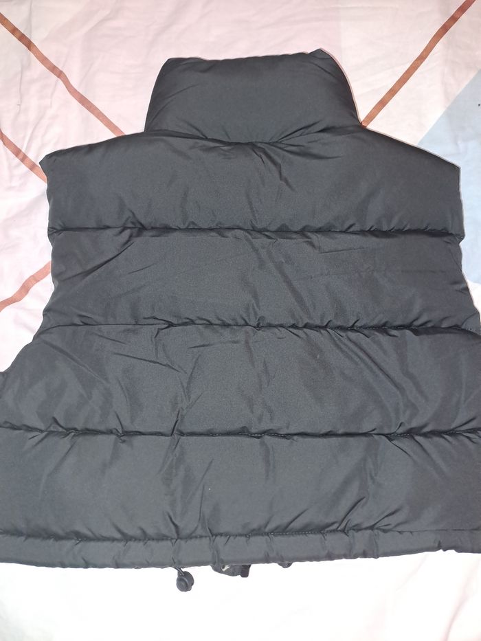 Veste sans manches taille s neuf - photo numéro 3