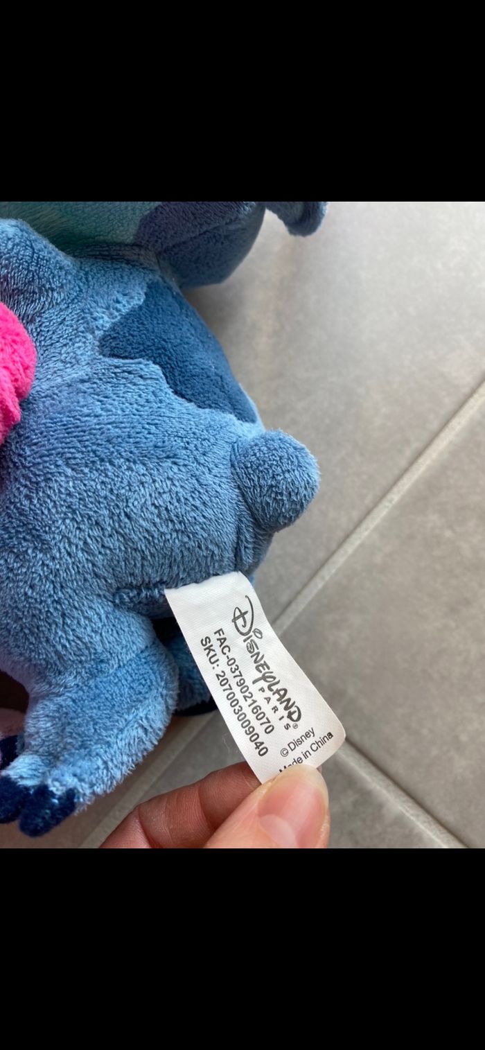 Peluche Angel et Stitch Neuve - photo numéro 3
