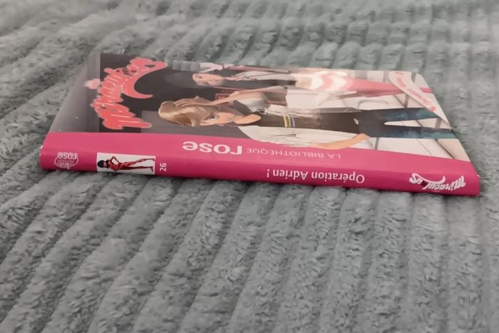 Livre miraculous 26 - photo numéro 4