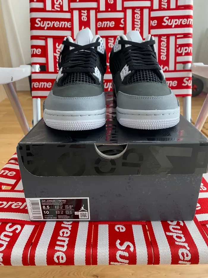 Jordan 4 rétro Fear 2024 - photo numéro 10