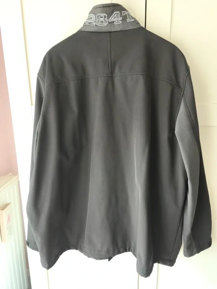 Veste - photo numéro 3