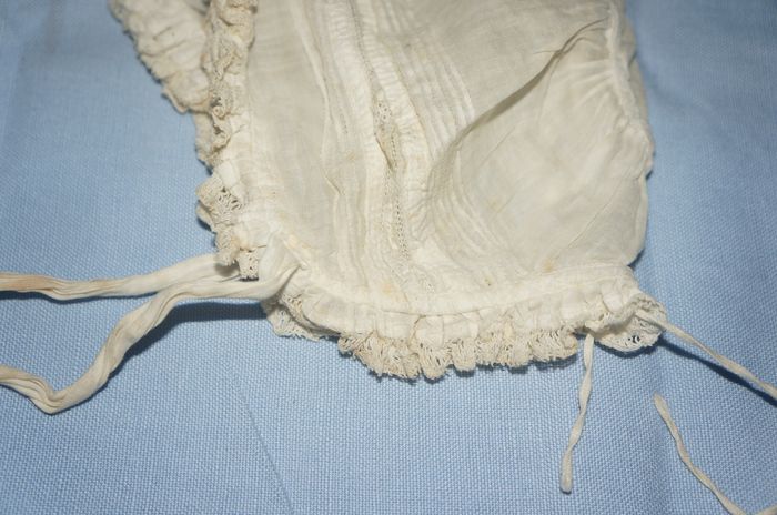 Bonnet bébé ancien - photo numéro 2