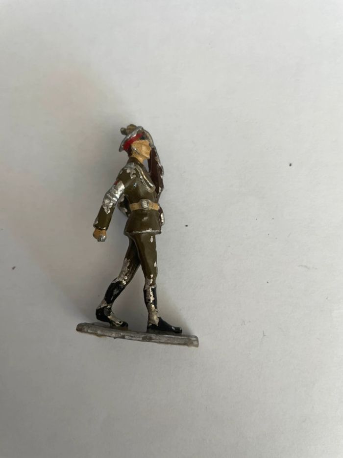 Soldat en metal - photo numéro 3