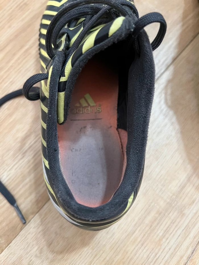 Crampons predator Adidas - photo numéro 4