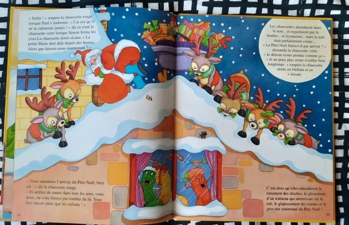 Livre Mes plus belles histoires de Noël - photo numéro 12