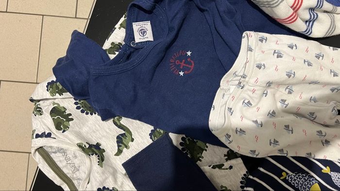 Lot vêtement garçon - photo numéro 3