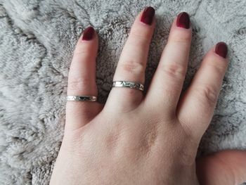 Lot de 2 bagues ajustables en argent motif à reliefs