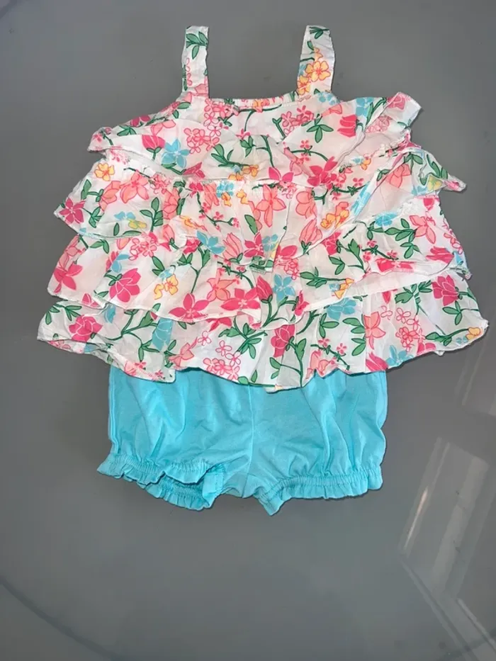 Robe et culotte 6 mois