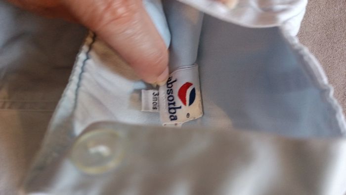 Salopette courte. Salopette longue. Tee shirt - photo numéro 9