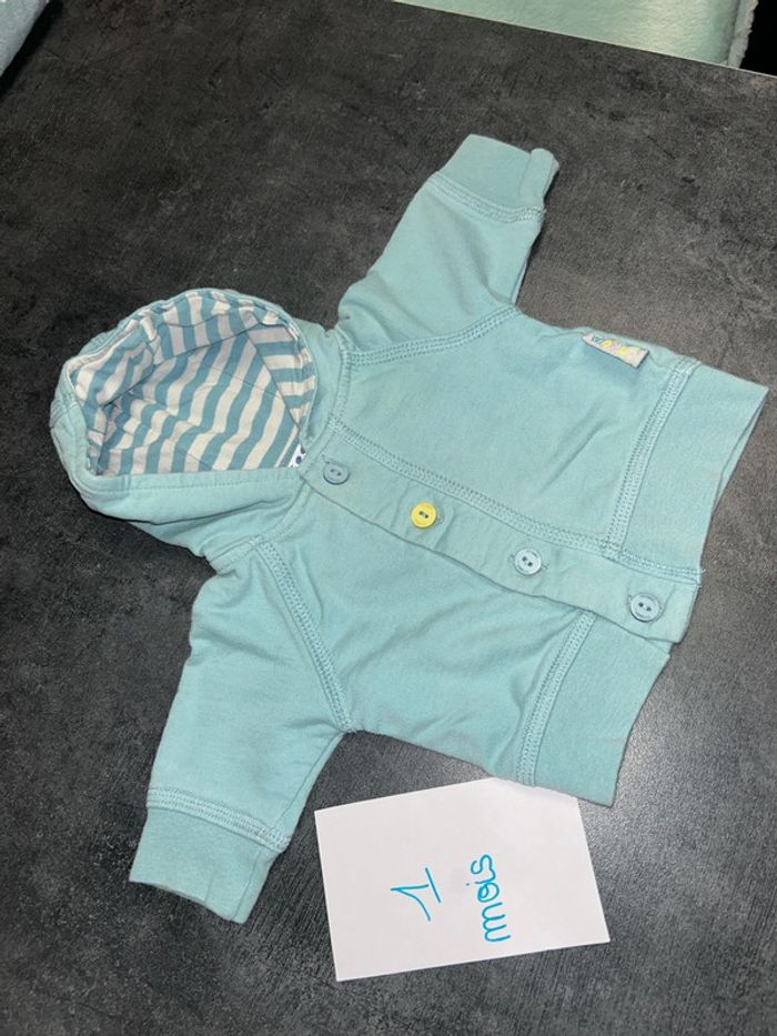 Gilet bebe avec capuche - photo numéro 3