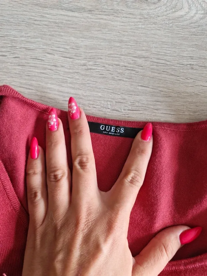 Pull Guess - photo numéro 2