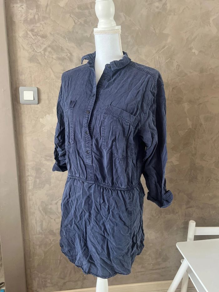 Robe bleue