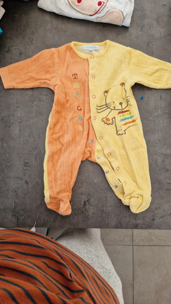 Pyjama 1 mois