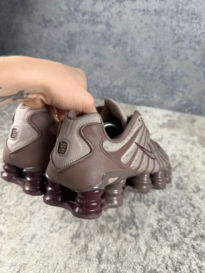 Nike Shox TL Pumice Night Marron - Brown / Bordeaux - photo numéro 16