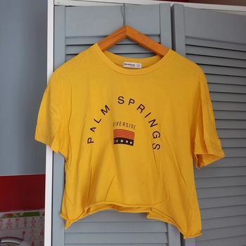 Tee shirt court jaune stradivarius