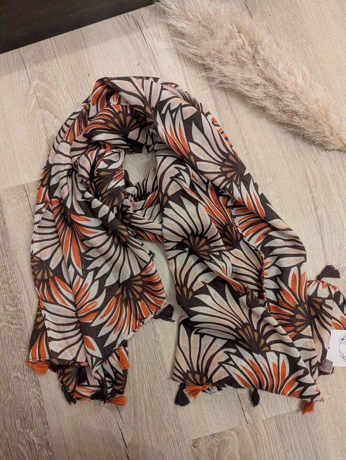 Foulard pompons Papyrus - photo numéro 4